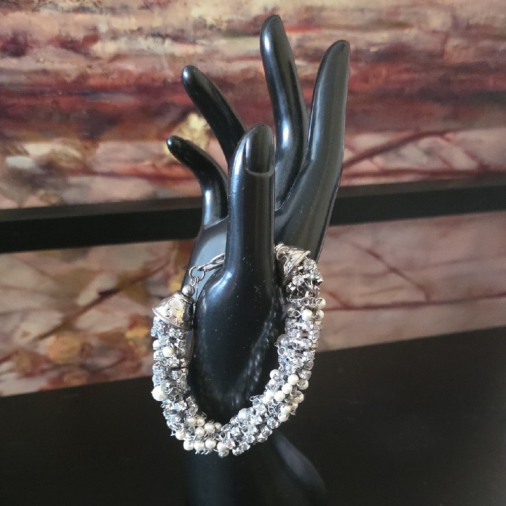 Elegant Silver Bracelet